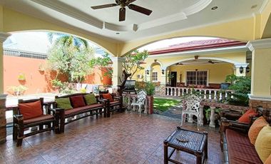 Bungalow House & Lot with Huge Garden & Pool for Sale in Angeles City, Pampanga