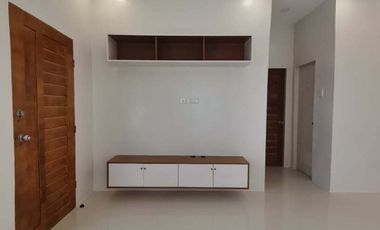 3 Bedroom House In Deca Tacunan for Sale