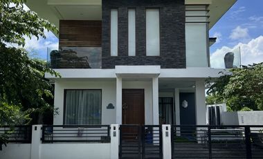 FOR SALE: Batangas Beach house for sale Playa Laiya San Juan Batangas