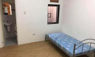 4-Bedroom Townhouse for Rent in Makati City *Brgy. San Antonio