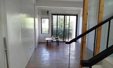 4-Bedroom Townhouse for Rent in Makati City *Brgy. San Antonio