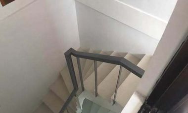 4-Bedroom Townhouse for Rent in Makati City *Brgy. San Antonio