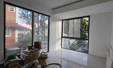 Taguig Modern Townhouses For Sale