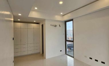 Taguig Modern Townhouses For Sale