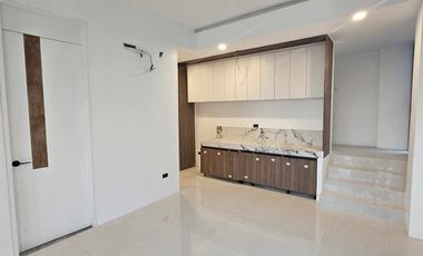 Taguig Modern Townhouses For Sale