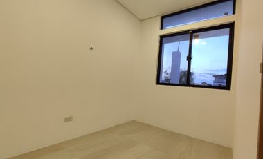 For Sale 3 Storey House and Lot in San Fernando, Pampanga