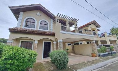 RFO 4 Bedroom House & Lot along Daang Hari For Sale in Bacoor!
