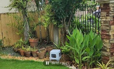 5BR House and Lot for Rent at Las Villas de Manila