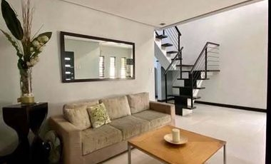 5BR House and Lot For Sale in Pacita San Pedro Laguna
