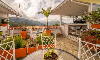 VENTA HERMOSO  HOTEL SALENTO  16  HABITACIONES