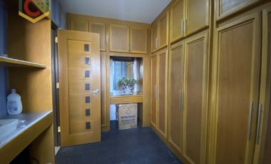 5 BEDROOM HOUSE FOR SALE LOCATED AT ANGELES CITY NEAR KOREA TOWN & SM CLARK