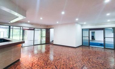 5-BR Mansion House for Rent  at South Forbes