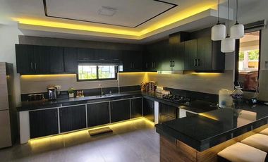 For Sale: Smart Spacious Bungalow House With Solar And Pool, Angeles