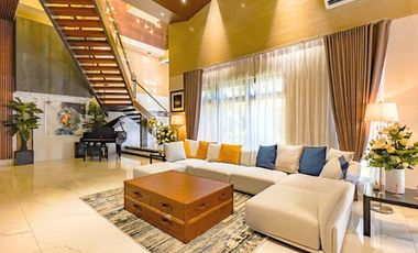 Multinational Village House and Lot for Sale! Paranaque City
