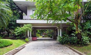 Elegant 3 Bedroom House for Sale in Forbes Park, Makati City