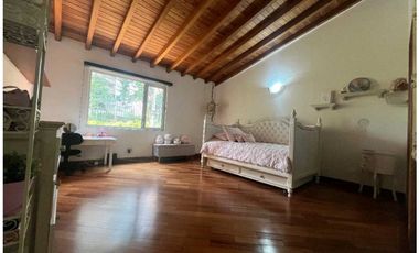 CASA EN VENTA SECTOR LA CALERA - POBLADO