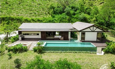 CASA CAMPESTRE EN VENTA EN BOLOMBOLO, ANTIOQUIA