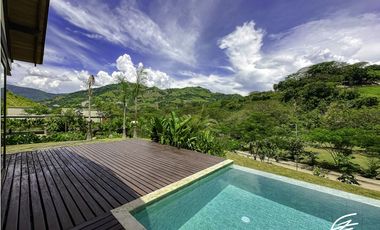 CASA CAMPESTRE EN VENTA EN BOLOMBOLO, ANTIOQUIA