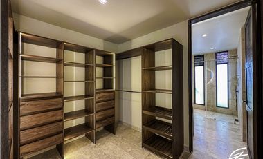 CASA CAMPESTRE EN VENTA EN BOLOMBOLO, ANTIOQUIA