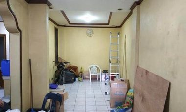 House with Commercial Space for Rent near SM Sta. Mesa, Manila