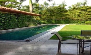 4 Bedroom Luxury House for Sale in Forbes Park, Makati City, Metro Manila