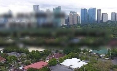 2 Storey with 5 Bedroom House for Sale