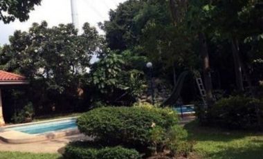 6 Bedroom Stylish House for Sale in Forbes Park, Makati City