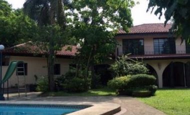6 Bedroom Stylish House for Sale in Forbes Park, Makati City