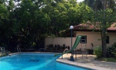6 Bedroom Stylish House for Sale in Forbes Park, Makati City