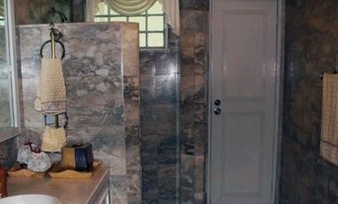 For Sale: 5 Bedroom Spacious House in Forbes Park, Makati City