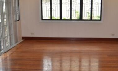 Big and nice lanai house for rent in San Lorenzo Village Makati