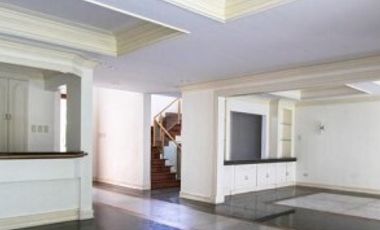 San Lorenzo Village Makati Good House and lot for Sale 5 Bedroom