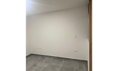 Alquilo apartaestudio en Sabaneta atrás de la iglesia