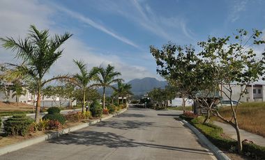 House and Lot at for Sale in Sentosa at Calamba Laguna