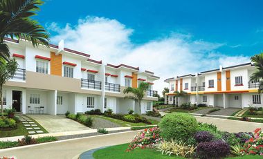 House and Lot at for Sale in Sentosa at Calamba Laguna