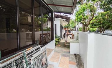 for Rent: 60k Woodridge Park 2-storey Semi-Furnished House in Woodridge Park, Maa