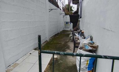 for Rent: 60k Woodridge Park 2-storey Semi-Furnished House in Woodridge Park, Maa