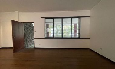 5BR Single Detached House for Rent at Pasay City