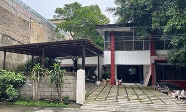 5BR Single Detached House for Rent at Pasay City