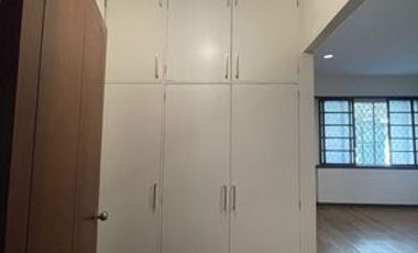 5BR Single Detached House for Rent at Pasay City