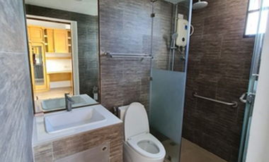 3 Bedroom Condo in Eisenhower Condominium, Greenhills San Juan