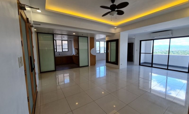 3 Bedroom Condo in Eisenhower Condominium, Greenhills San Juan