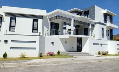 Orchard Dasmariñas Cavite Semi-Furnished House with Pool For Lease