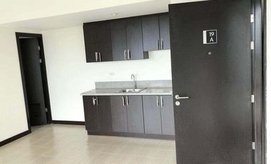 SAN LORENZO PLACE RENT TO OWN CONDO IN MAKATI CITY 5% PROMO DISCOUNT