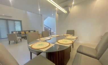 4 Bedrooms Luxury Home with Swimming Pool , Forbes Subd Near Clark Pampanga