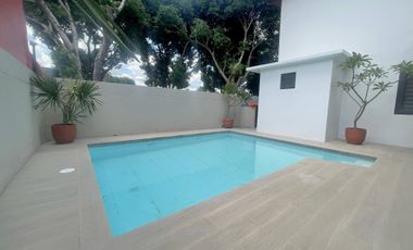4 Bedrooms Luxury Home with Swimming Pool , Forbes Subd Near Clark Pampanga