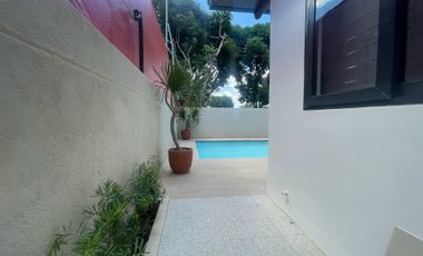 4 Bedrooms Luxury Home with Swimming Pool , Forbes Subd Near Clark Pampanga