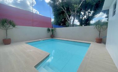 4 Bedrooms Luxury Home with Swimming Pool , Forbes Subd Near Clark Pampanga
