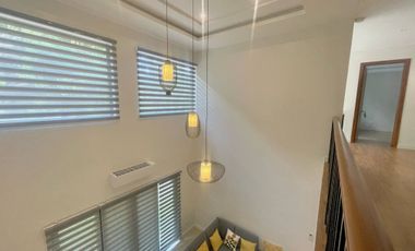 4 Bedrooms Luxury Home with Swimming Pool , Forbes Subd Near Clark Pampanga