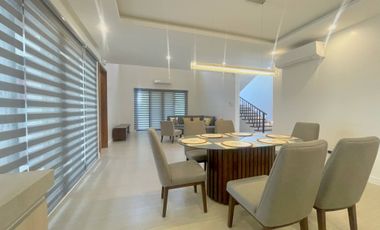 4 Bedrooms Luxury Home with Swimming Pool , Forbes Subd Near Clark Pampanga